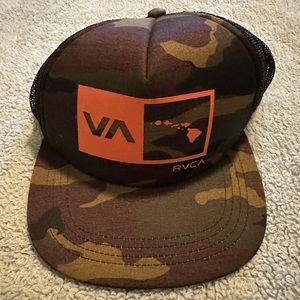 RVCA mesh Hat, never wore once outside initially trying on.